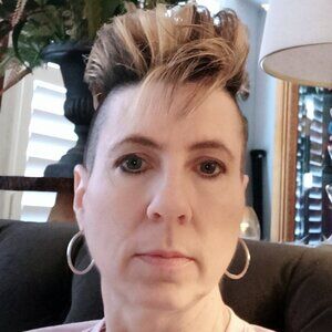 Meet your Posher, Karen